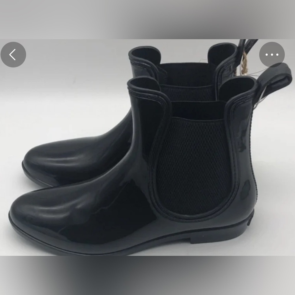 SEVEN 7 Black Ankle Rain Boots.